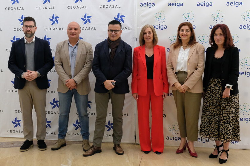 Presidentes de Cegasal y AEIGA co conselleiro de Emprego e otras autoridades OK (1)