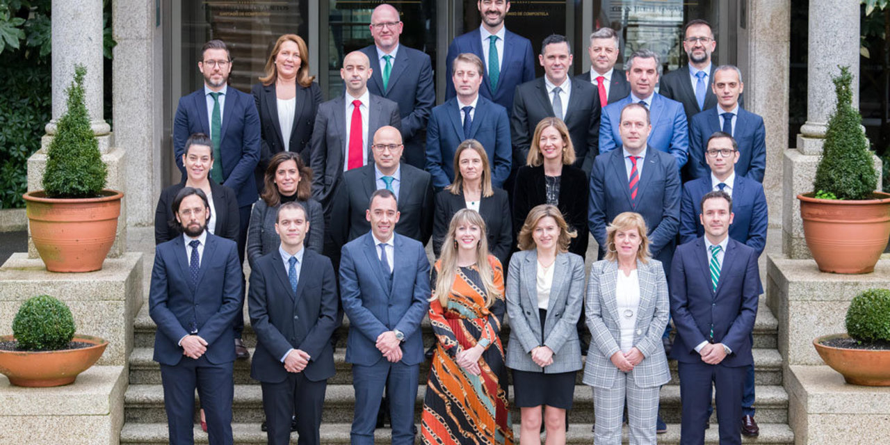 25 Directivos Gallegos Arrancan La Formacion Del Pdd Del Iese