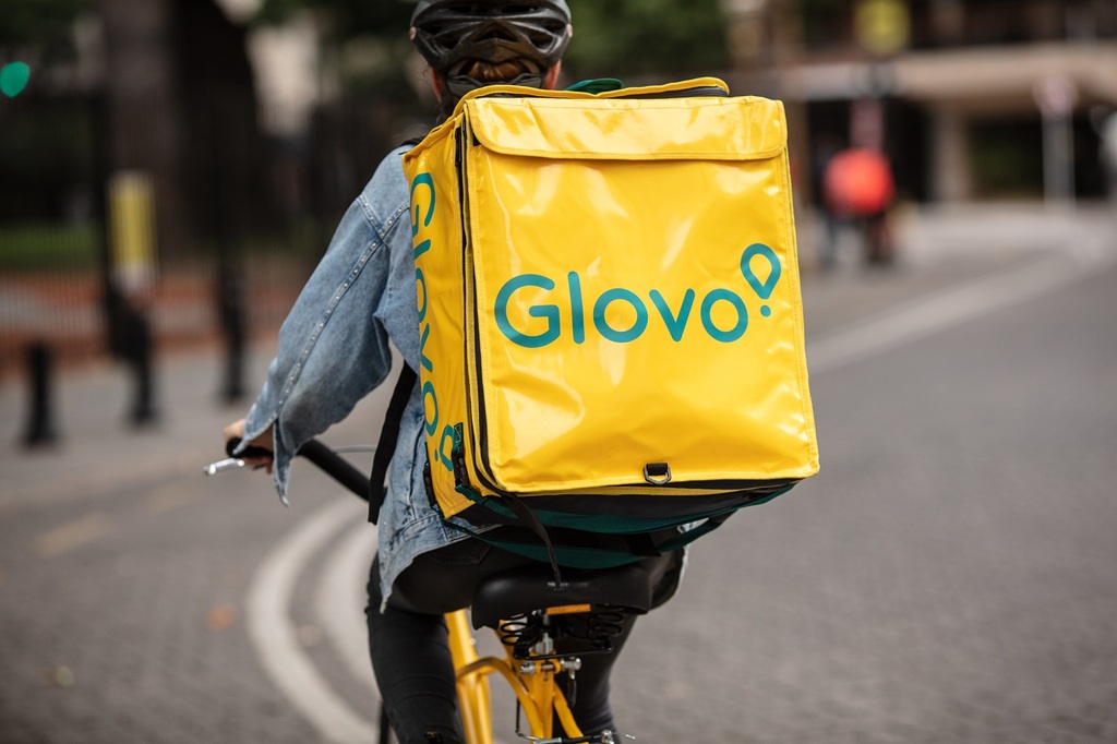 Glovo and Kibus collaborate to boost online sales in eight Galician markets